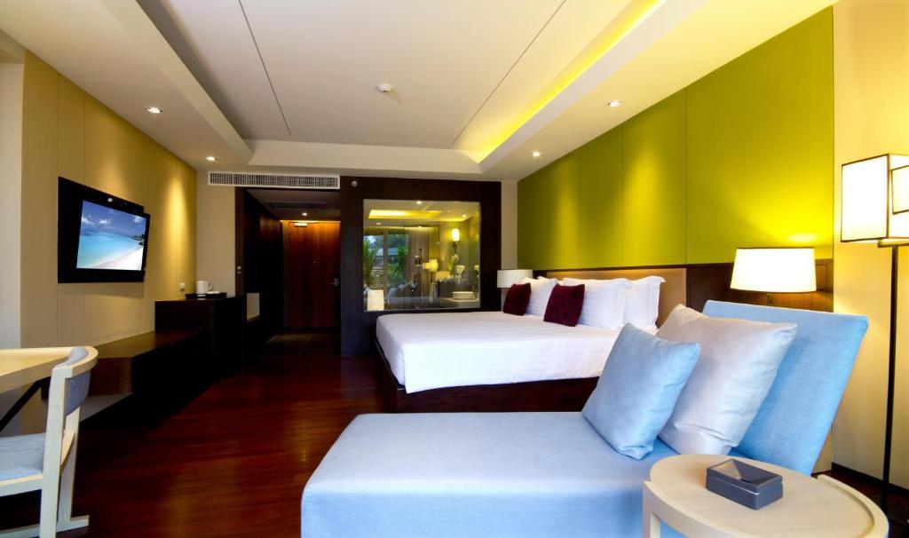 Graceland Khaolak Beachfront 拷叻