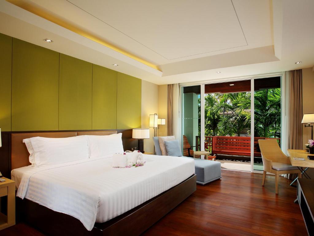 Graceland Khaolak Beachfront 5* 拷叻