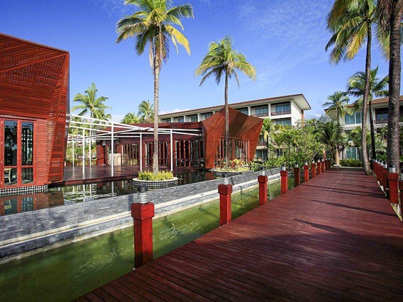 Resort Graceland Khaolak Resort- Sha Extra 5*